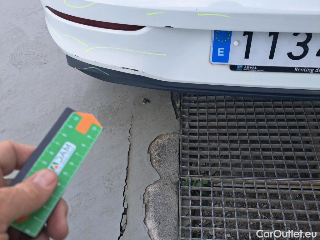  Volkswagen  Golf  VOLKSWAGEN / 2020 / 5P / berlina con portón 1.0 TSI 81kW (110CV) #19