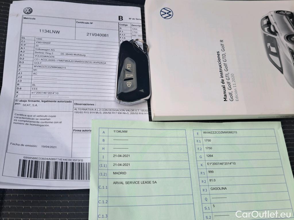  Volkswagen  Golf  VOLKSWAGEN / 2020 / 5P / berlina con portón 1.0 TSI 81kW (110CV) #2