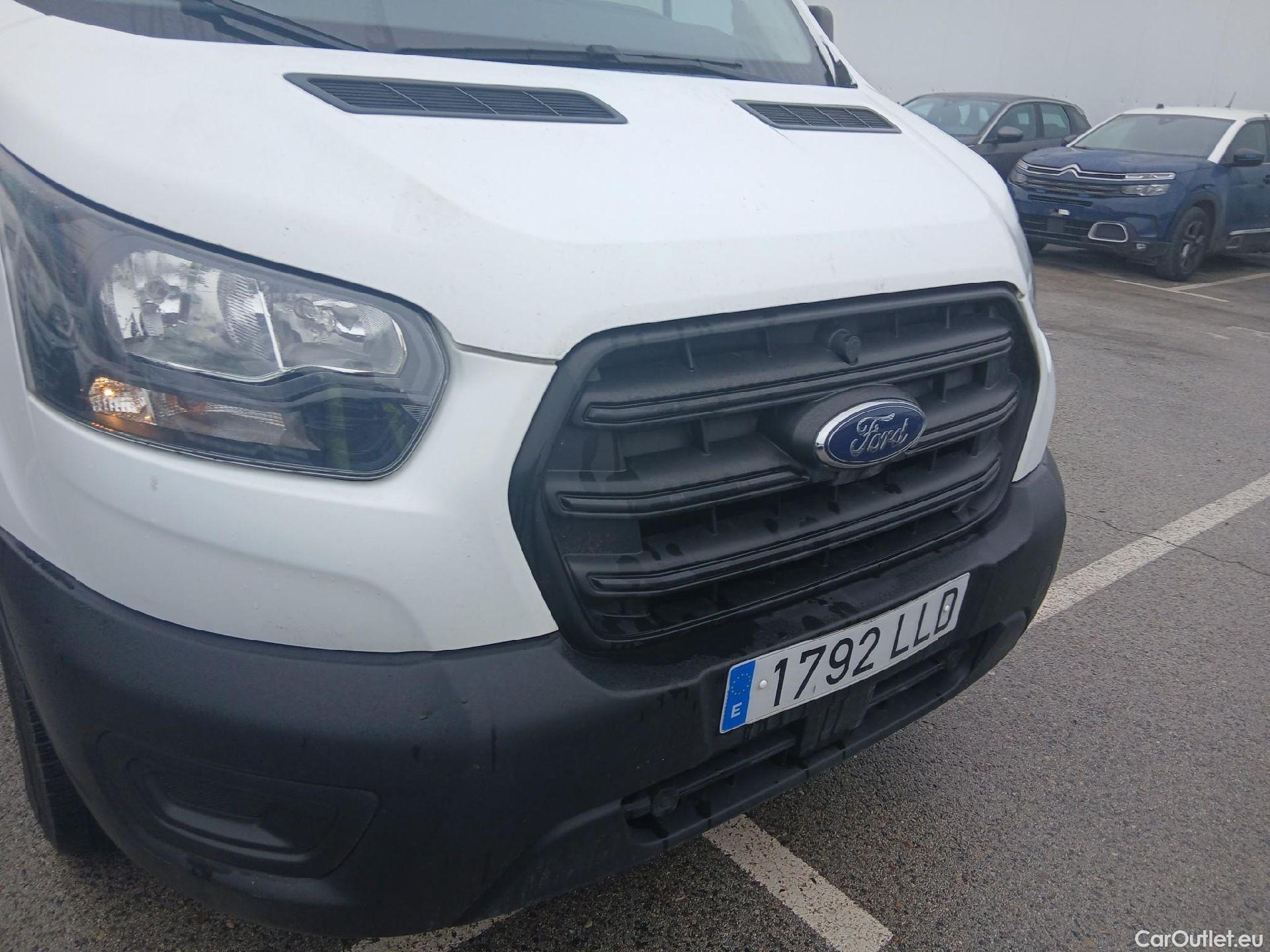  Ford  Transit FORD  / 2013 / 4P / furgón 350 96kW L2H2 Van Ambiente FWD #5