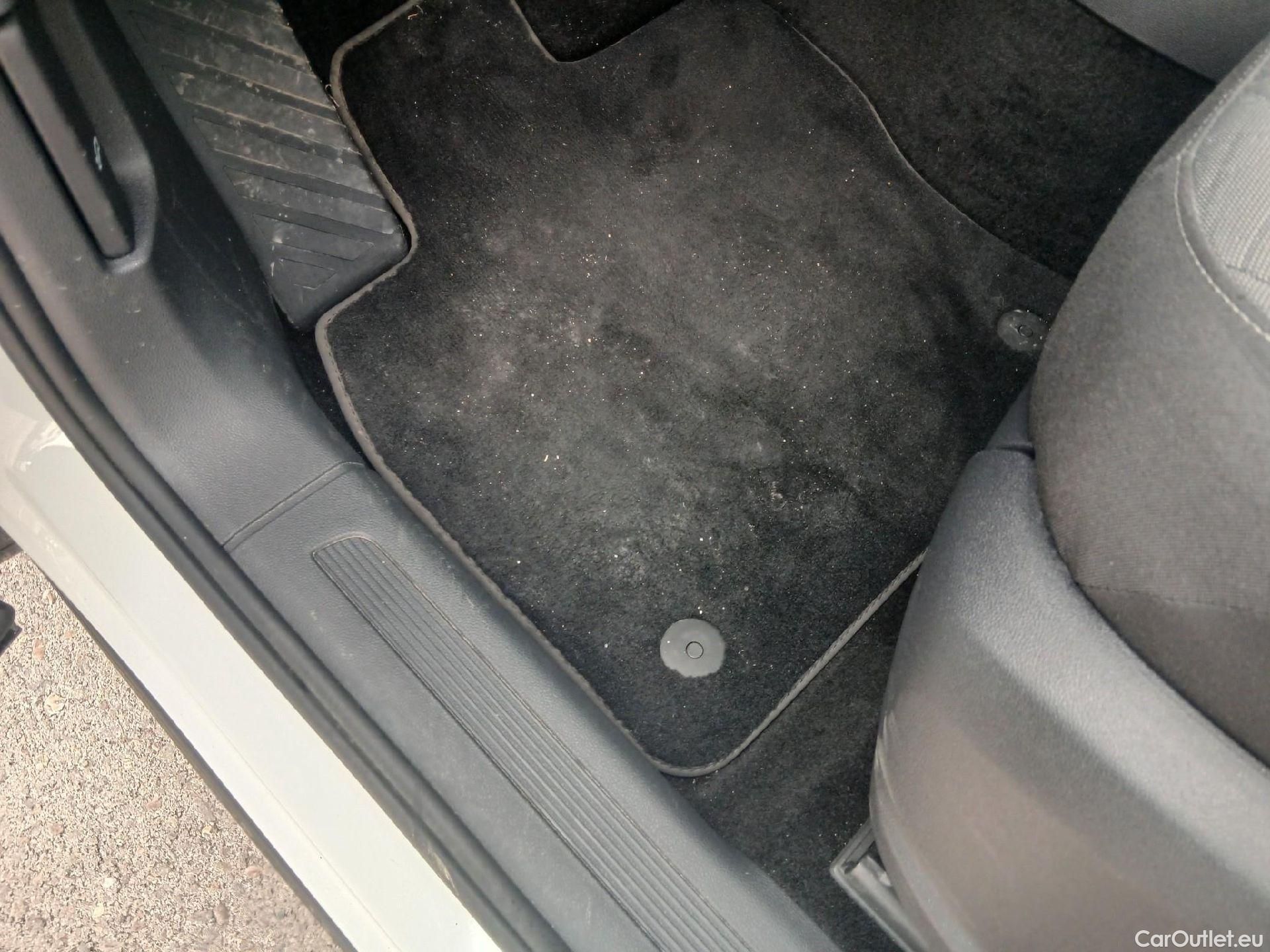  Volkswagen  Tiguan VOLKSWAGEN  / 2020 / 5P / todoterreno Life 1.4 TSI eHybrid 180kW (245CV) DSG #2