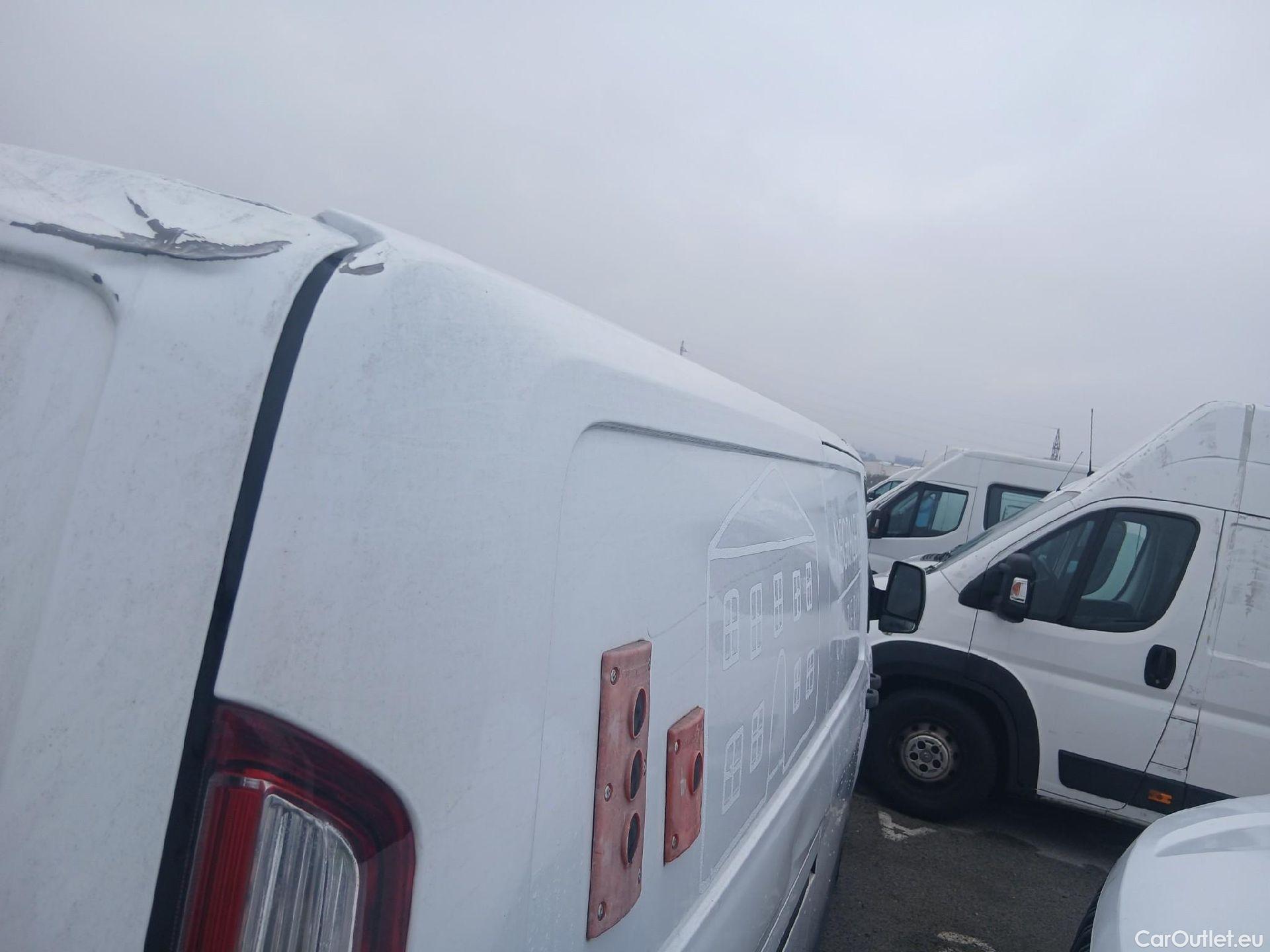  Ford  Transit FORD  Custom / 2012 / 4P / furgón Van 2.0 TDCI 96kW 300 L2 Trend RAMPA DE ACCESO #21