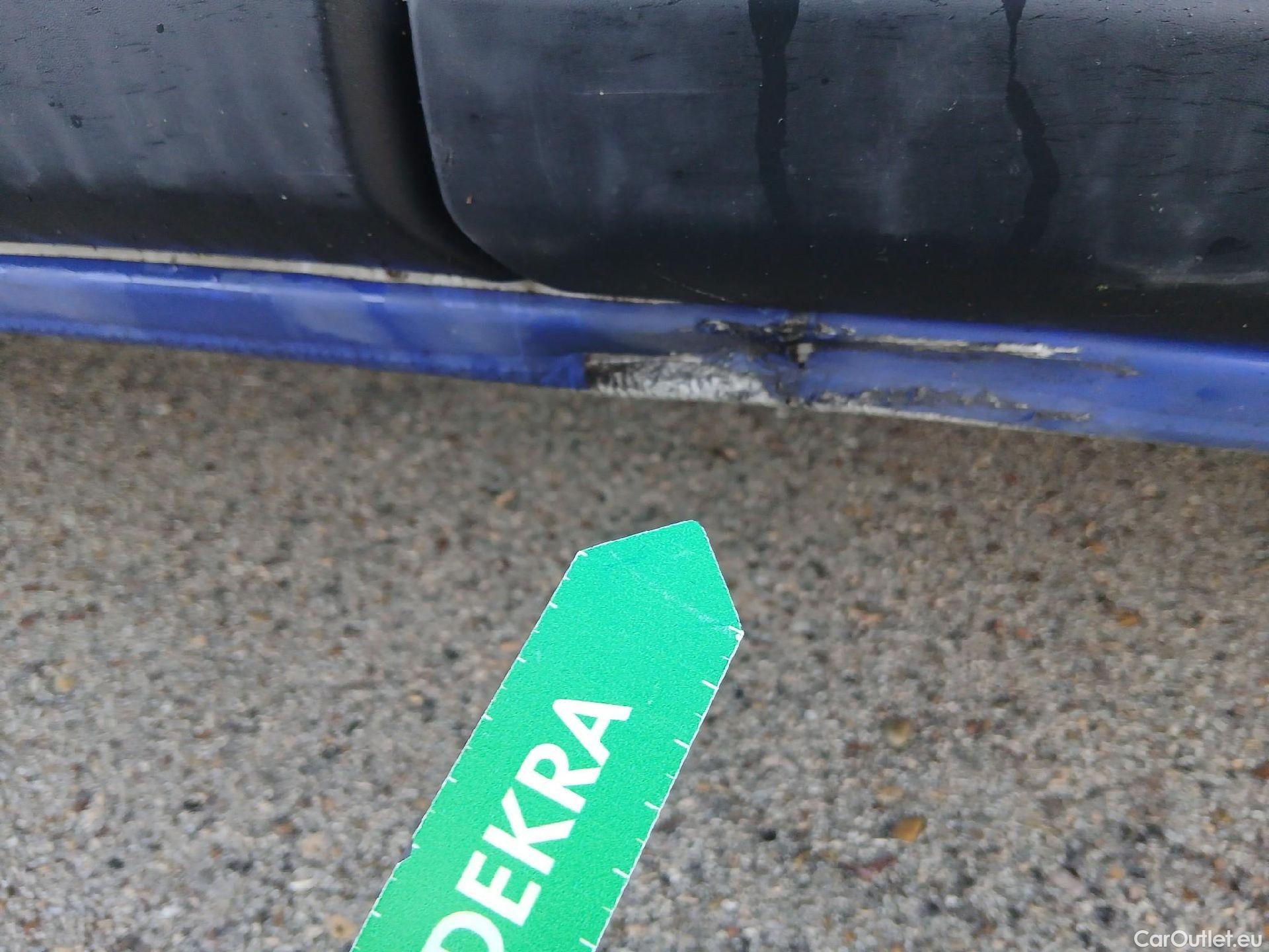  Citroen  Jumpy CITROEN  / 2016 / 4P / furgón D Cab Eco Talla XL BlueHDi 120 Control #44