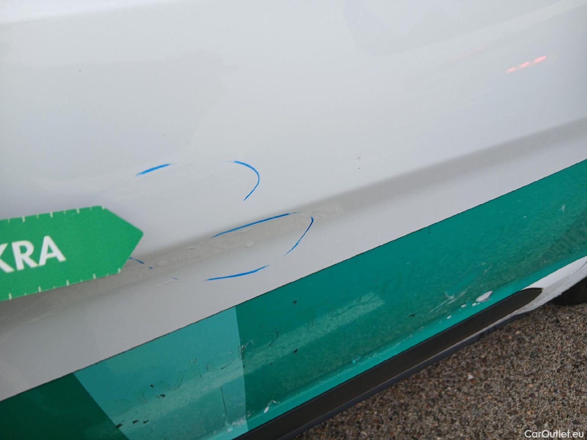  Ford  Transit FORD  Courier/2014/4P/furgón der.turis Van 1.5 TDCi 56kW Trend #30