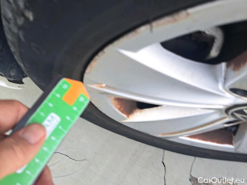  Volkswagen  Golf  VOLKSWAGEN / 2020 / 5P / berlina con portón 1.0 TSI 81kW (110CV) #22