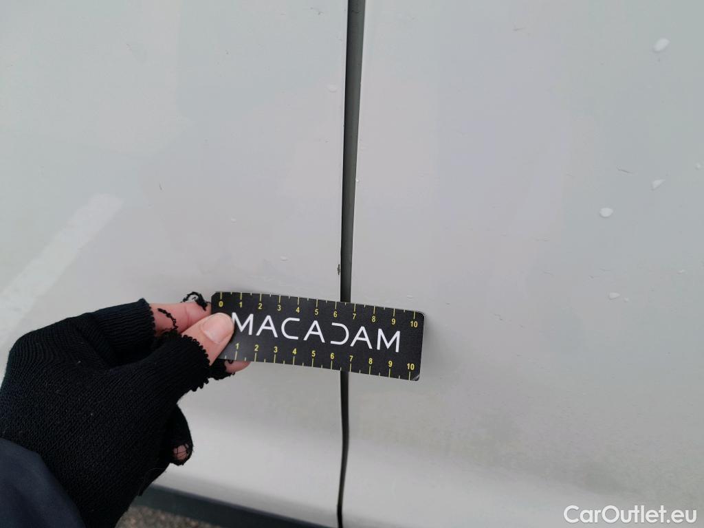  Opel  Vivaro OPEL  / 2019 / 4P / furgón 1.5 Diésel 74kW (100CV) M Std Express (AC) #19