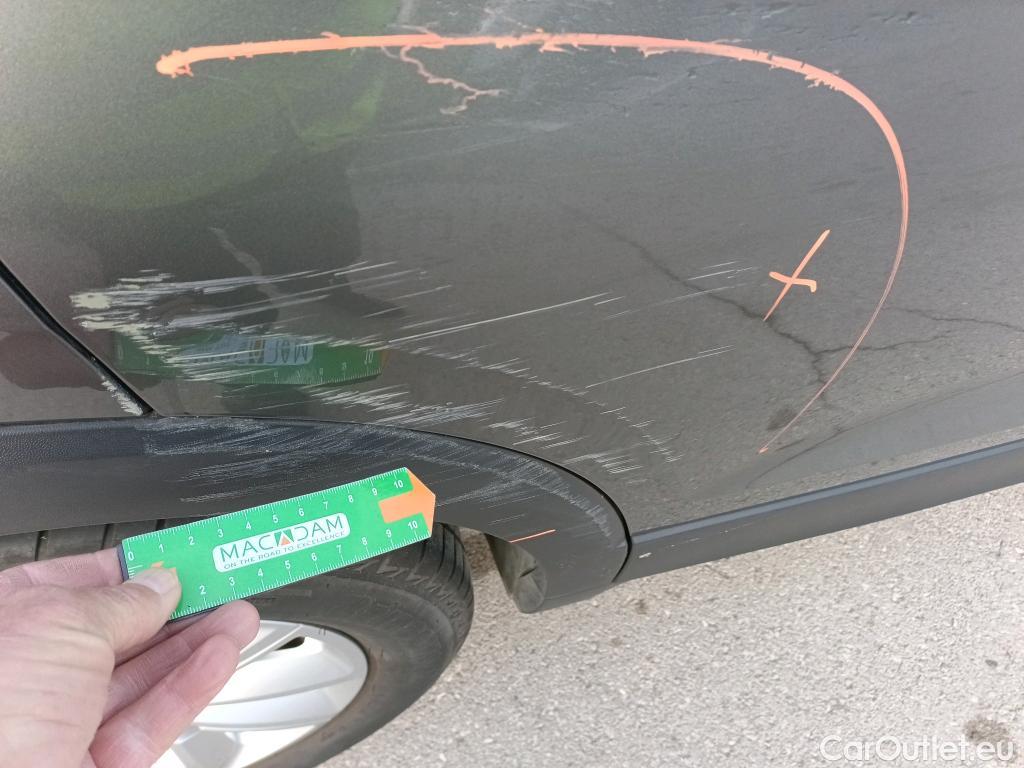  Volkswagen  T-CROSS VOLKSWAGEN  / 2018 / 5P / todoterreno Advance 1.0 TSI 81kW (110CV) DSG #2