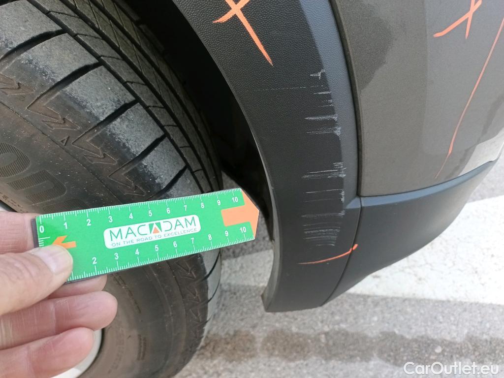  Volkswagen  T-CROSS VOLKSWAGEN  / 2018 / 5P / todoterreno Advance 1.0 TSI 81kW (110CV) DSG #12