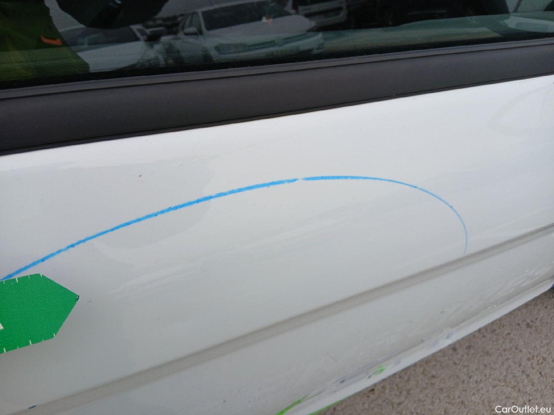  Ford  Fiesta FORD  Van / 2012 / 3P / berlina comercial 1.5 TDCi 55kW (75CV) #53