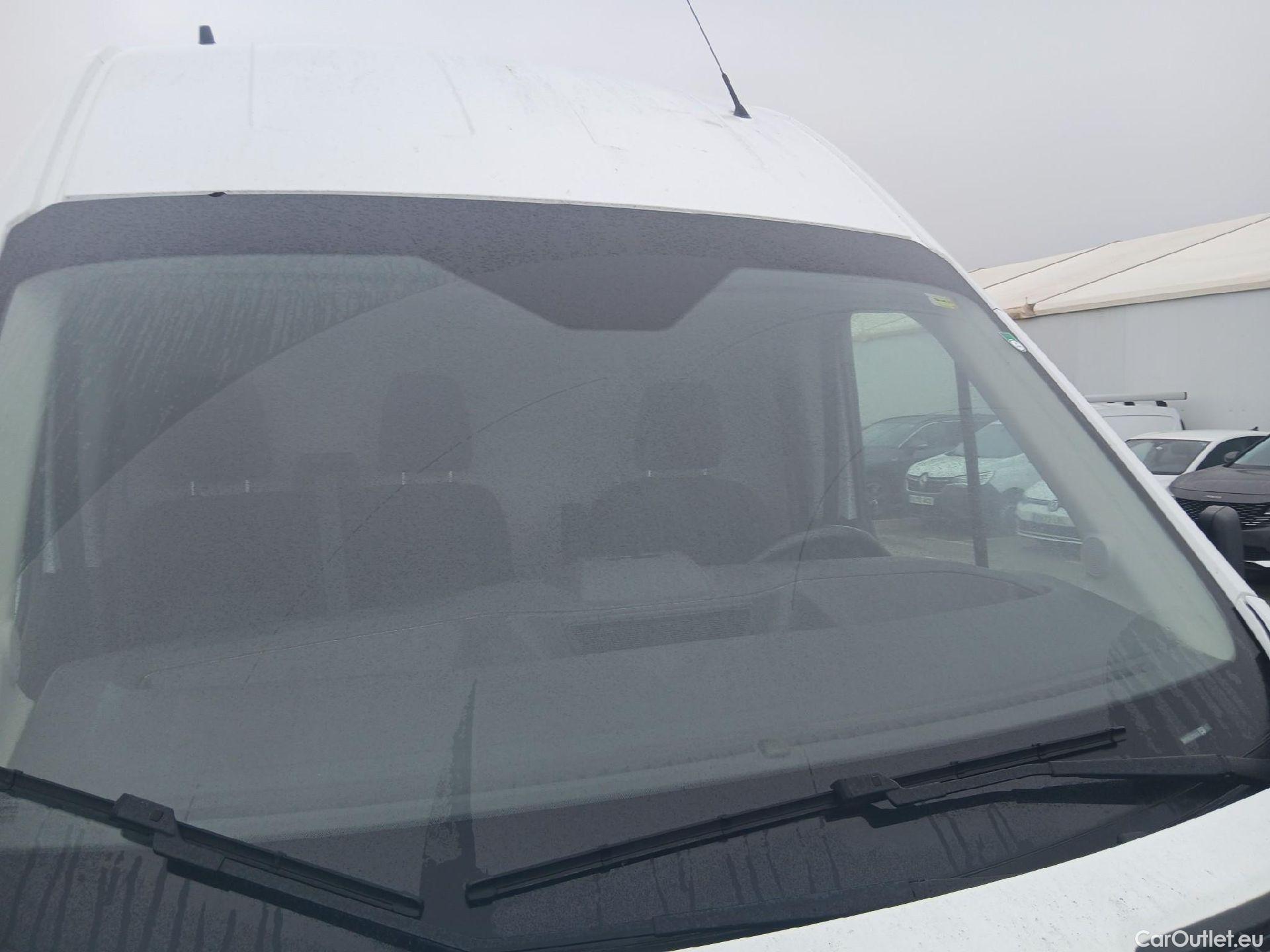  Ford  Transit FORD  / 2013 / 4P / furgón 350 96kW L2H2 Van Ambiente FWD #8