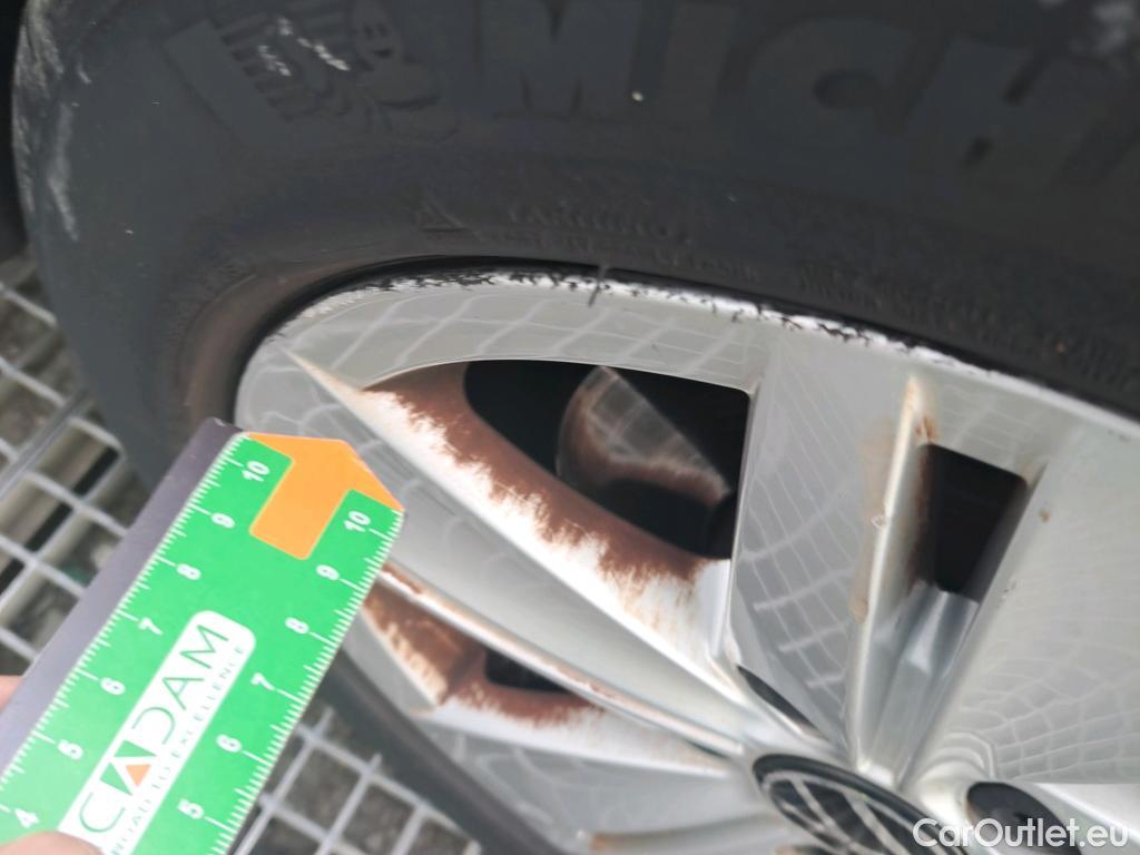  Volkswagen  Golf  VOLKSWAGEN / 2020 / 5P / berlina con portón 1.0 TSI 81kW (110CV) #18