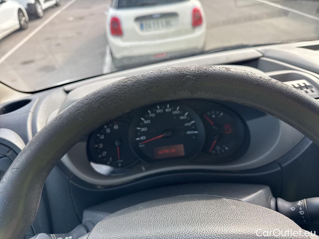  Nissan  NV400 NISSAN  VU 4P 1G COMBI 2.3dCi 145 COMFORT L2H2 3500 COMBI-9 FWD #48