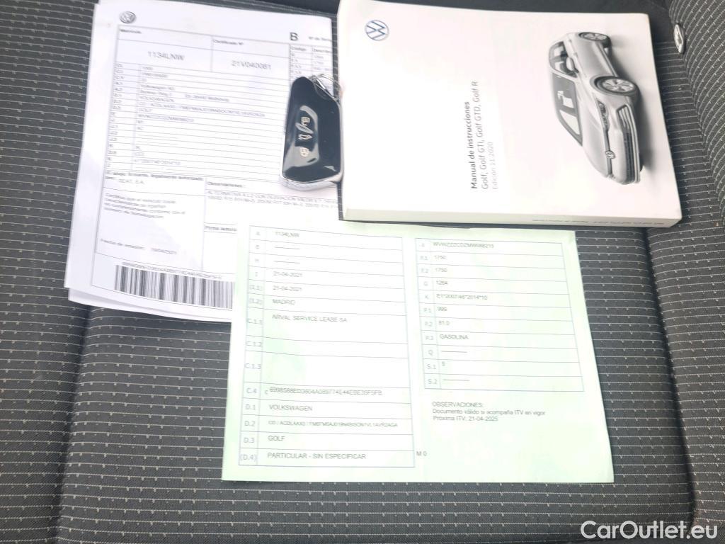  Volkswagen  Golf  VOLKSWAGEN / 2020 / 5P / berlina con portón 1.0 TSI 81kW (110CV) #1