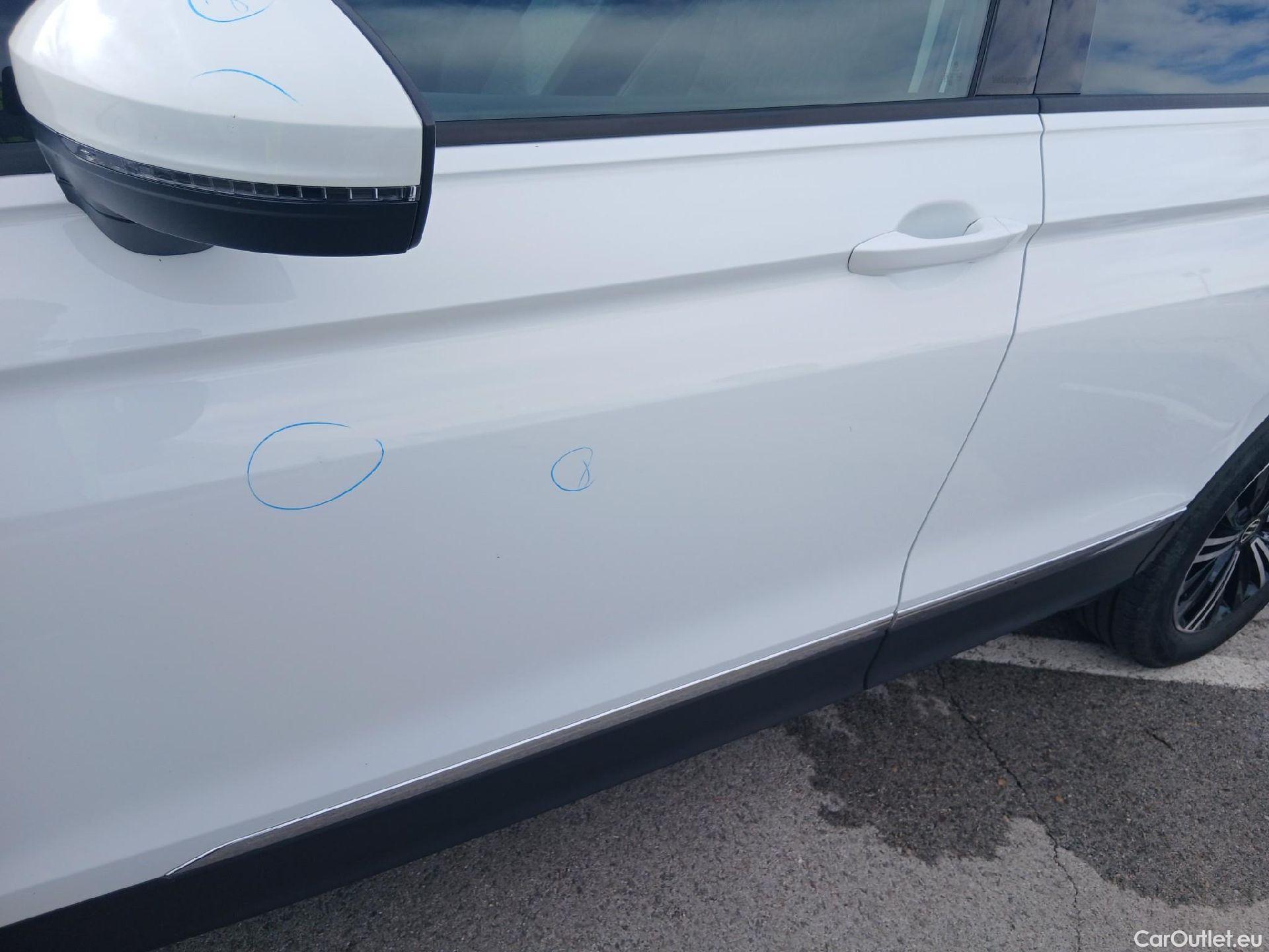  Volkswagen  Tiguan VOLKSWAGEN  / 2020 / 5P / todoterreno Life 1.4 TSI eHybrid 180kW (245CV) DSG #8