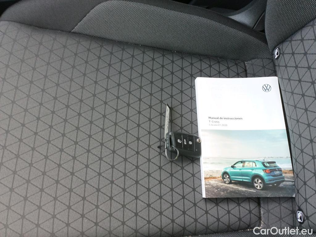  Volkswagen  T-CROSS VOLKSWAGEN  / 2018 / 5P / todoterreno Advance 1.0 TSI 81kW (110CV) DSG #5