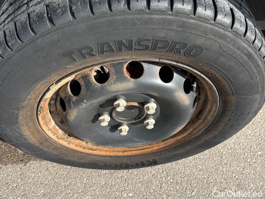  Nissan  NV400 NISSAN  VU 4P 1G COMBI 2.3dCi 145 COMFORT L2H2 3500 COMBI-9 FWD #55