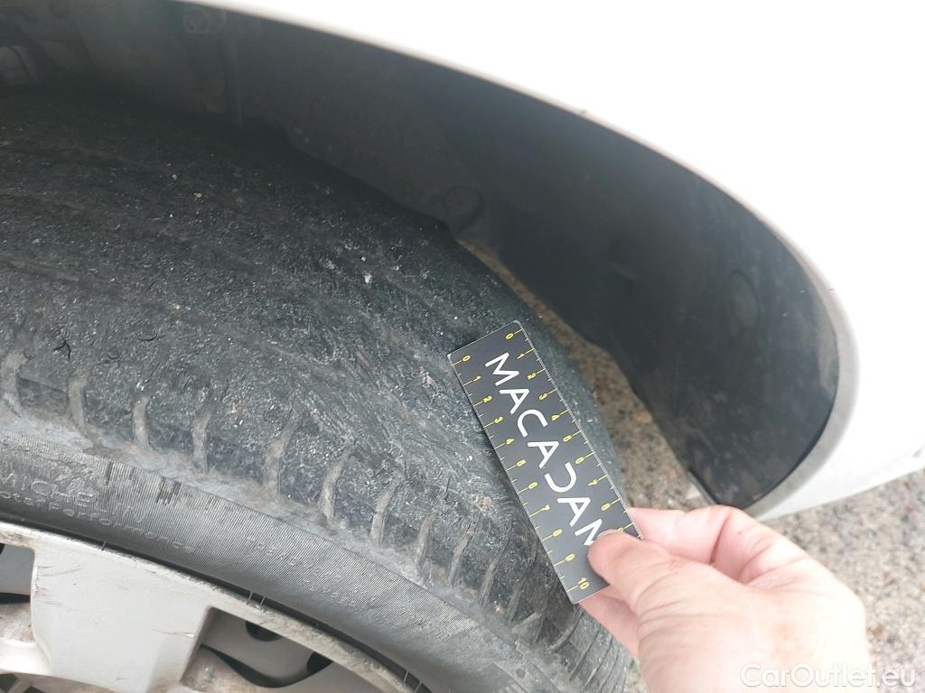  Nissan  NV200 NISSAN NV250 / 2019 / 4P / furgón 2pl 1.5dCi 70 kW (95CV) L2H1 ÓPTIMA #15