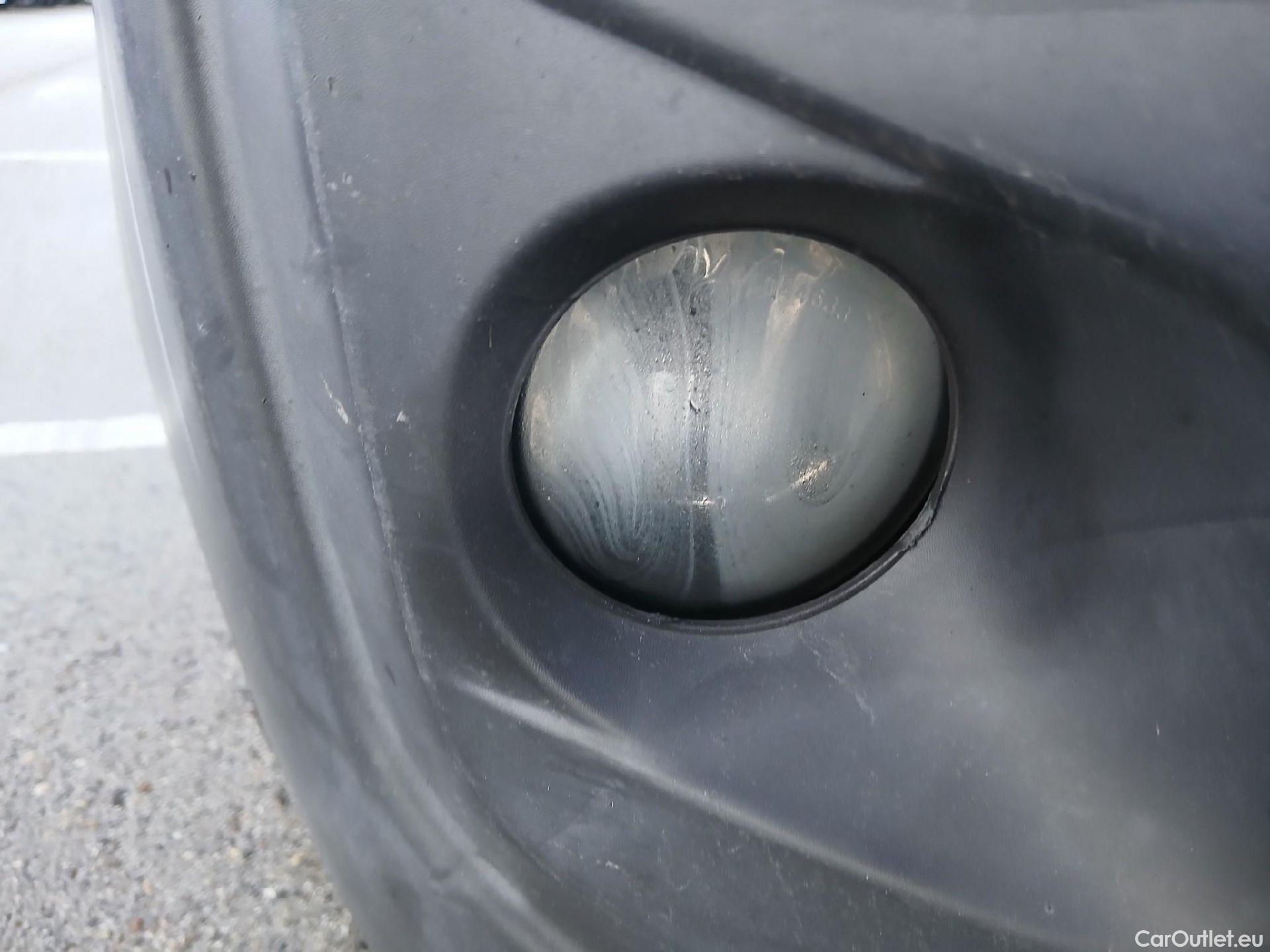  Citroen  Jumpy CITROEN  / 2016 / 4P / furgón D Cab Eco Talla XL BlueHDi 120 Control #8