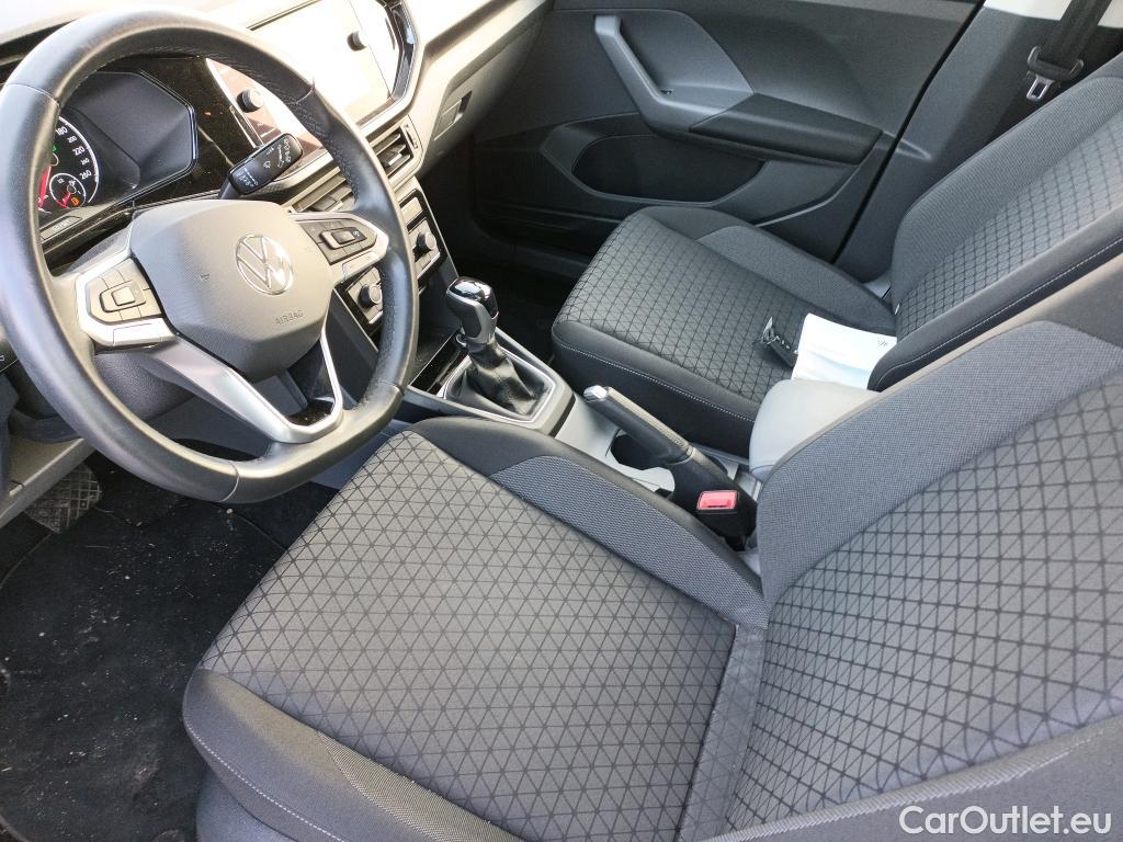  Volkswagen  T-CROSS VOLKSWAGEN  / 2018 / 5P / todoterreno Advance 1.0 TSI 81kW (110CV) DSG #13