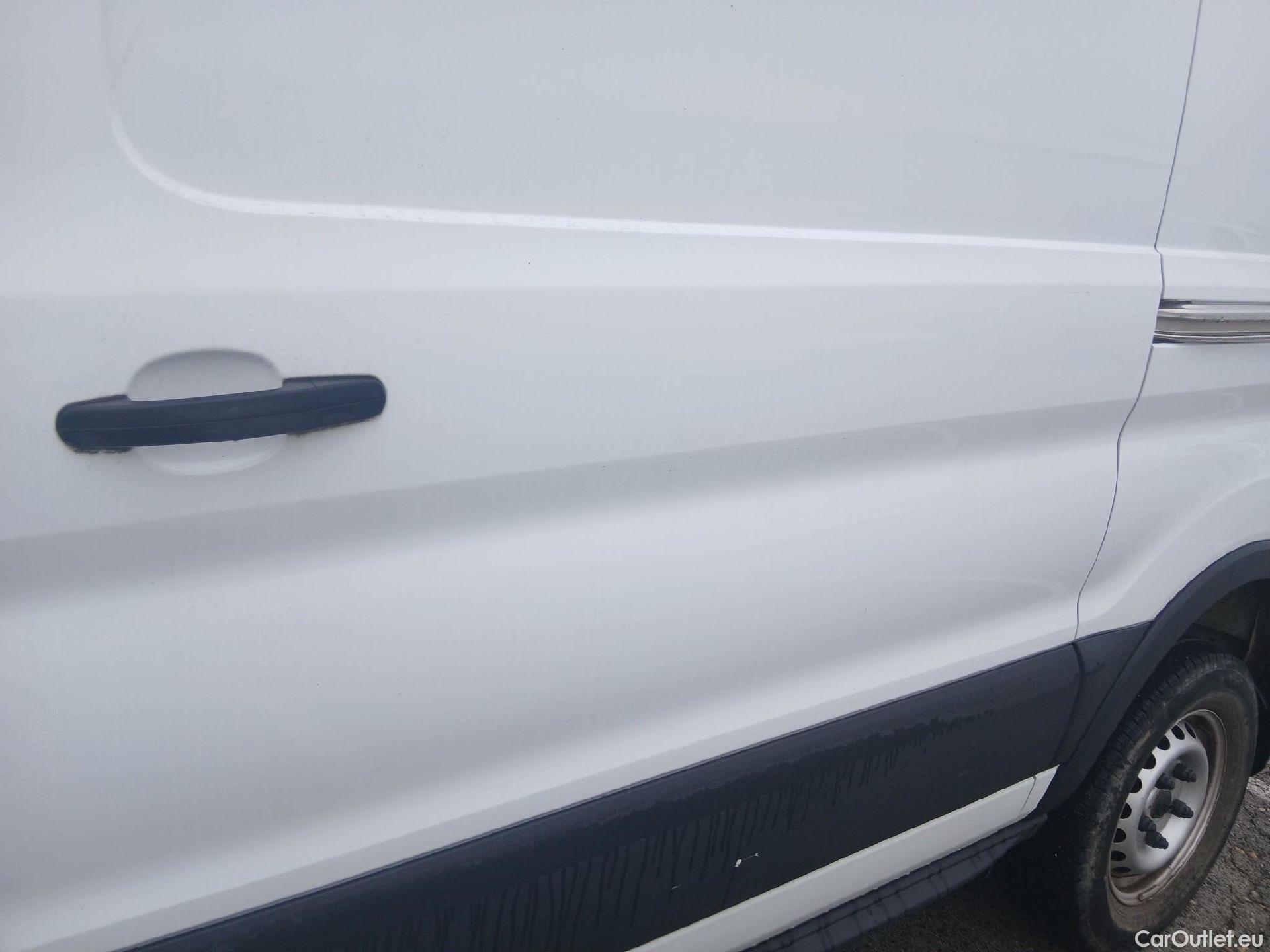  Ford  Transit FORD  / 2013 / 4P / furgón 350 96kW L2H2 Van Ambiente FWD #9