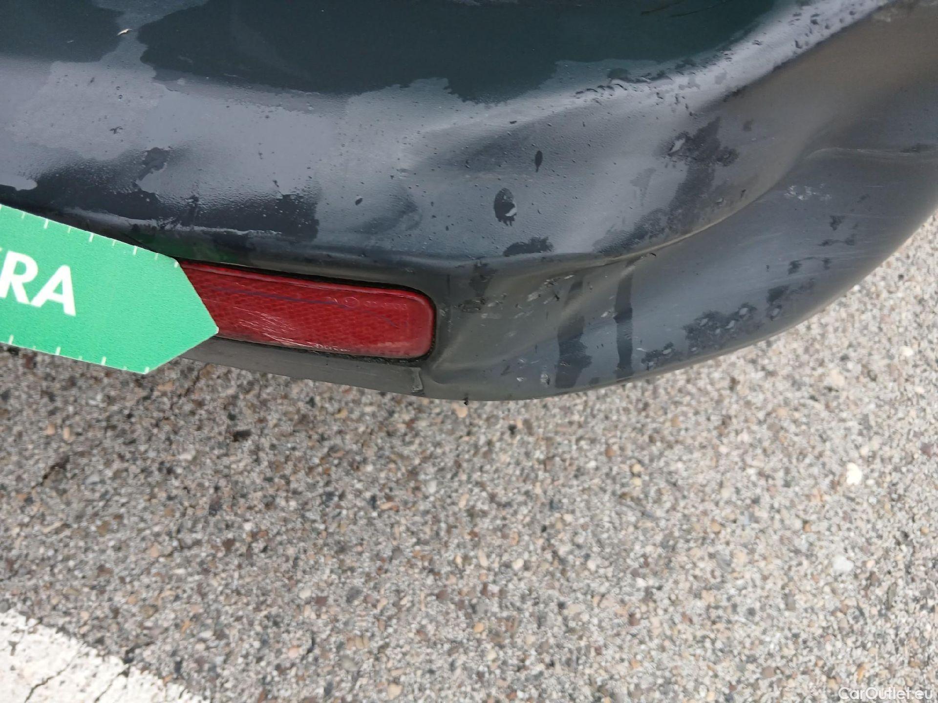  Ford  Transit FORD  Courier/2014/4P/furgón der.turis Van 1.5 TDCi 56kW Trend #26