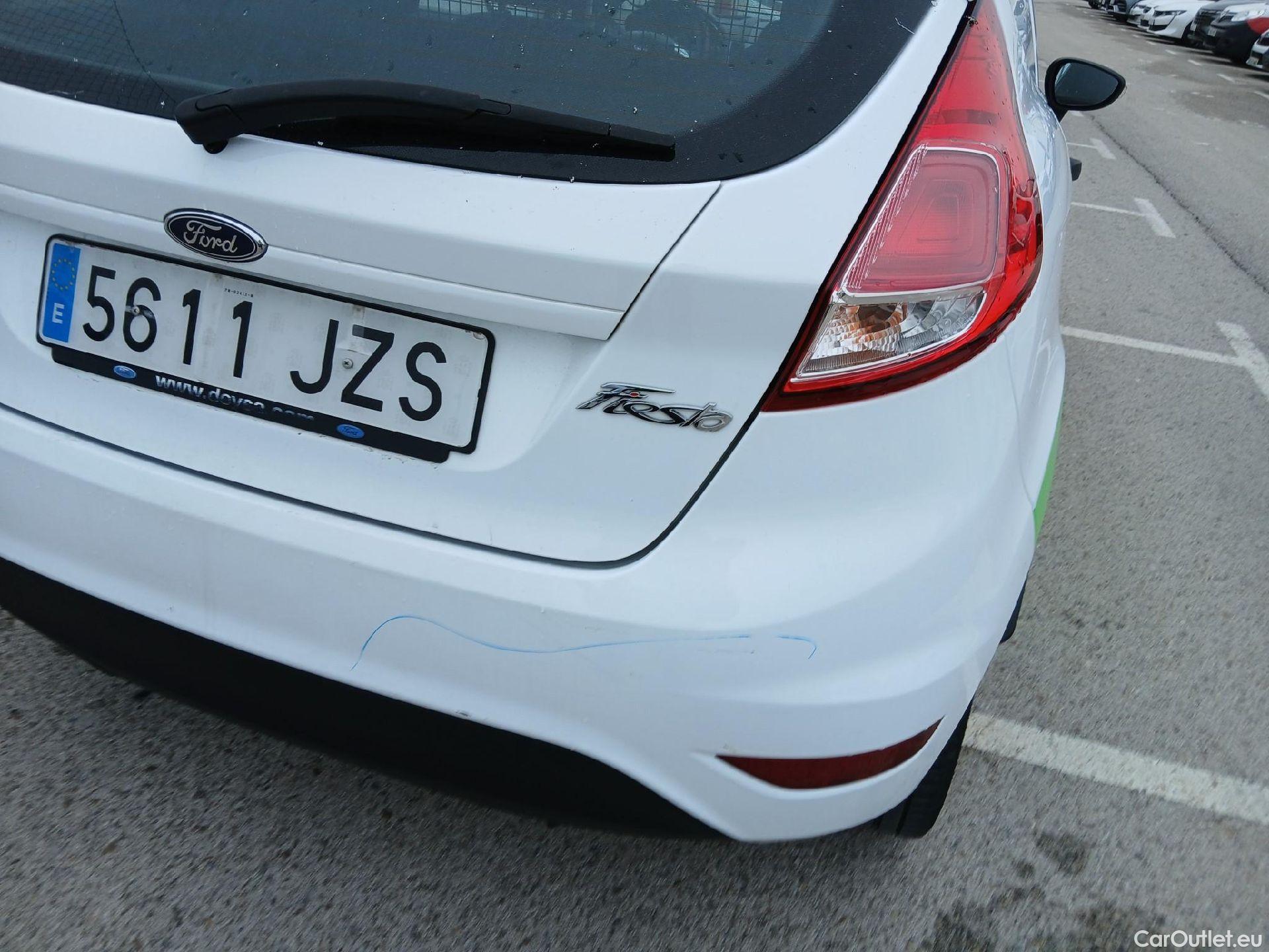  Ford  Fiesta FORD  Van / 2012 / 3P / berlina comercial 1.5 TDCi 55kW (75CV) #45