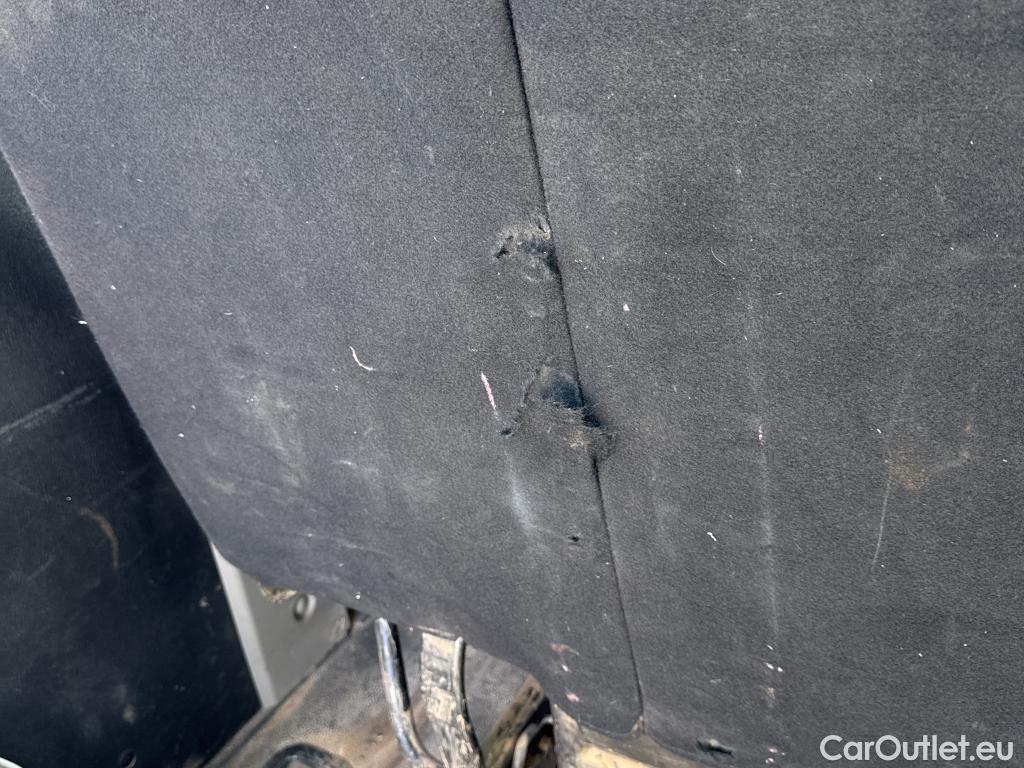  Nissan  NV400 NISSAN  VU 4P 1G COMBI 2.3dCi 145 COMFORT L2H2 3500 COMBI-9 FWD #34