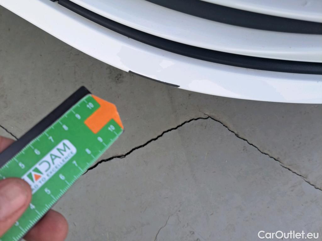  Volkswagen  Golf  VOLKSWAGEN / 2020 / 5P / berlina con portón 1.0 TSI 81kW (110CV) #39