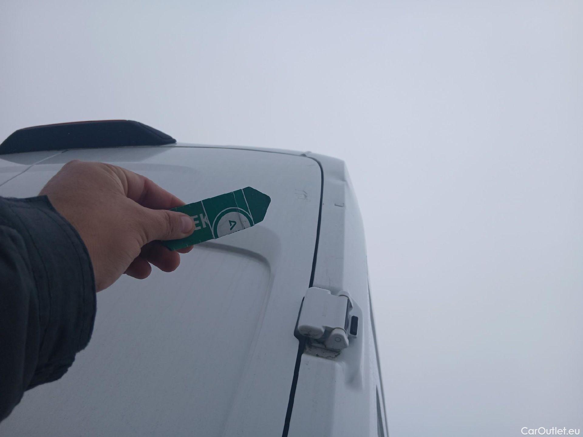  Ford  Transit FORD  / 2013 / 4P / furgón 350 96kW L2H2 Van Ambiente FWD #13