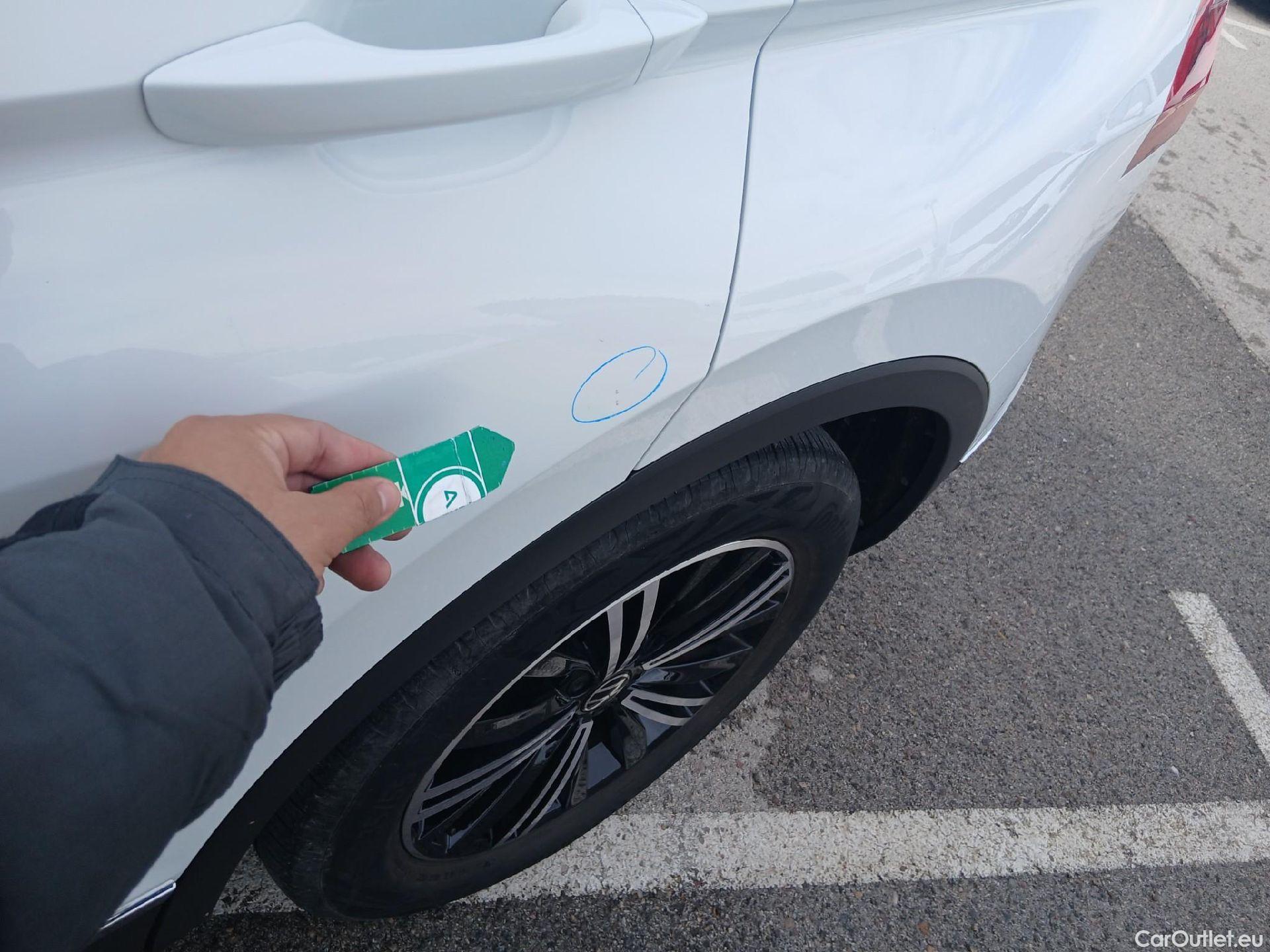  Volkswagen  Tiguan VOLKSWAGEN  / 2020 / 5P / todoterreno Life 1.4 TSI eHybrid 180kW (245CV) DSG #11