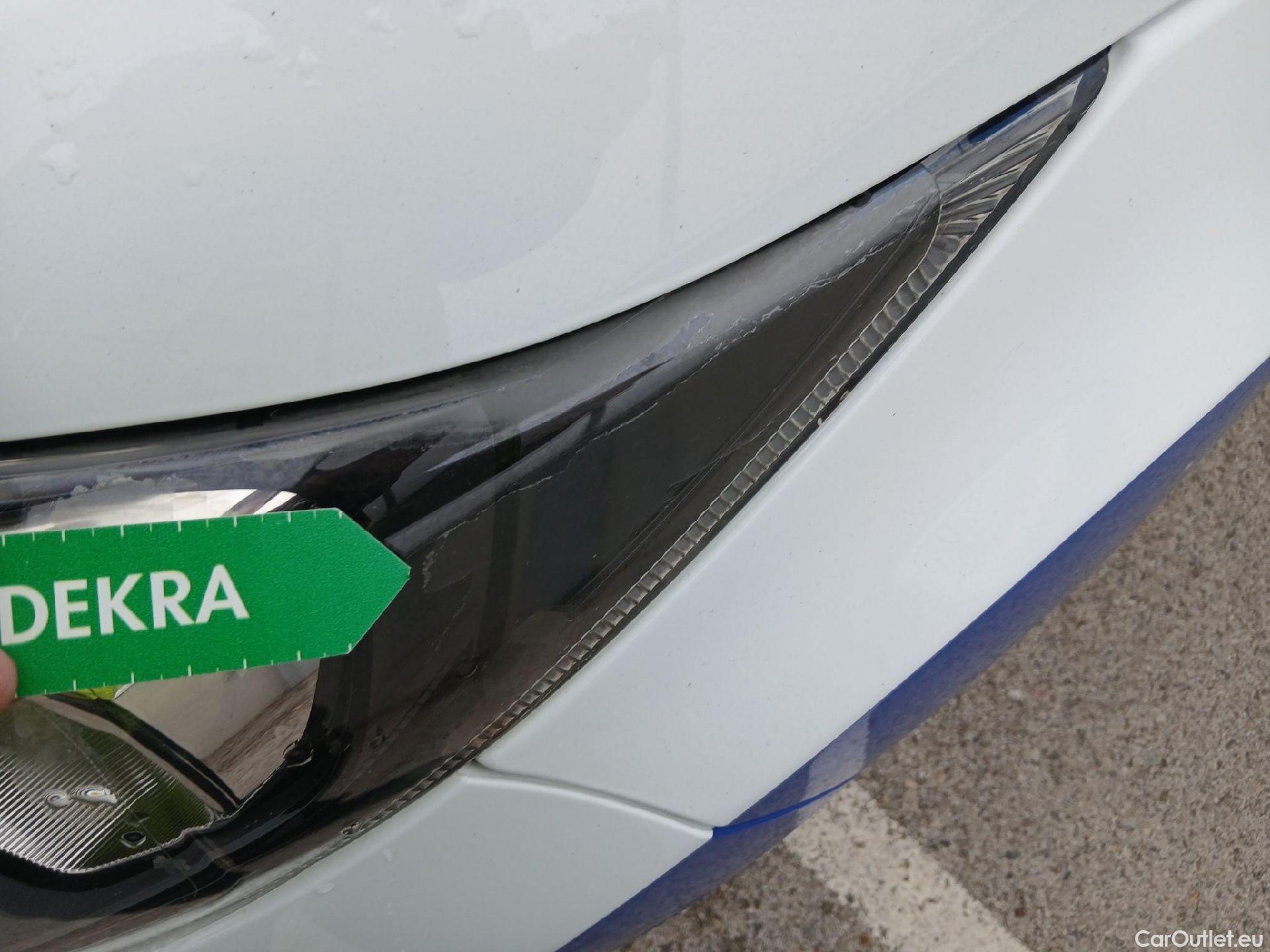  Ford  Fiesta FORD  Van / 2012 / 3P / berlina comercial 1.5 TDCi 55kW (75CV) #59