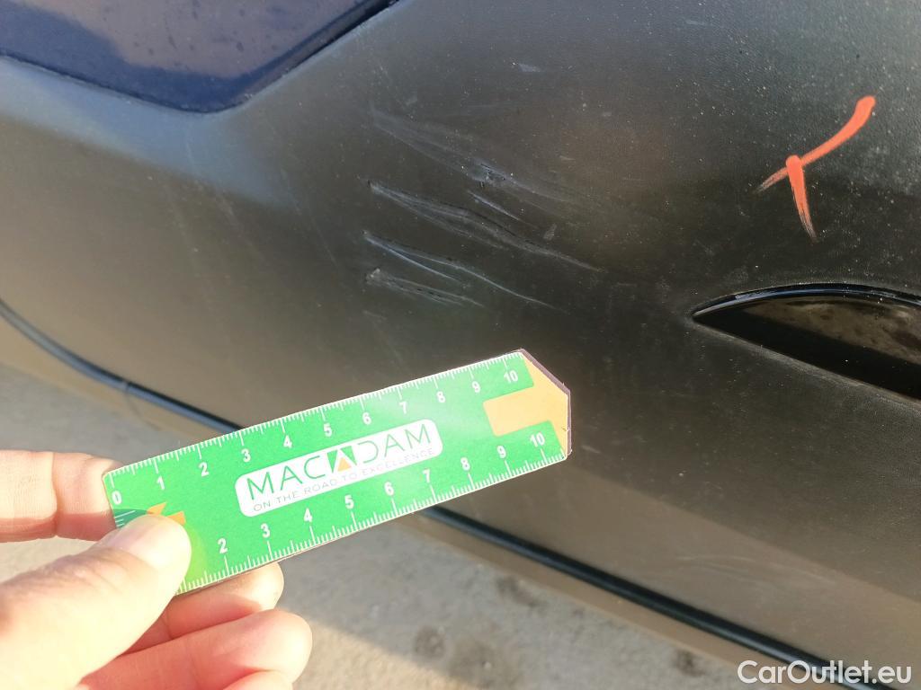  Peugeot  RIFTER PEUGEOT  / 2018 / 5P / monovolumen compacto GT Line Long BlueHDi 96kW #26