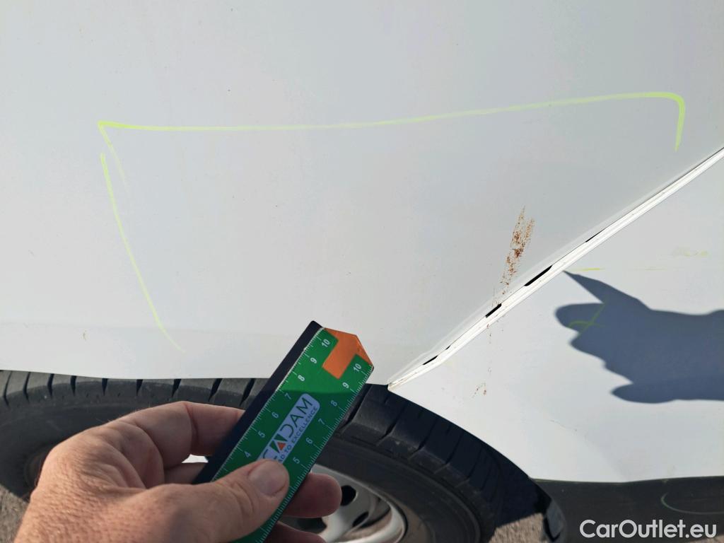  Renault  Trafic RENAULT  / 2021 / 4P / furgón Furgón L1H1 Blue dCi 96 Kw (130 CV) (AC) #4