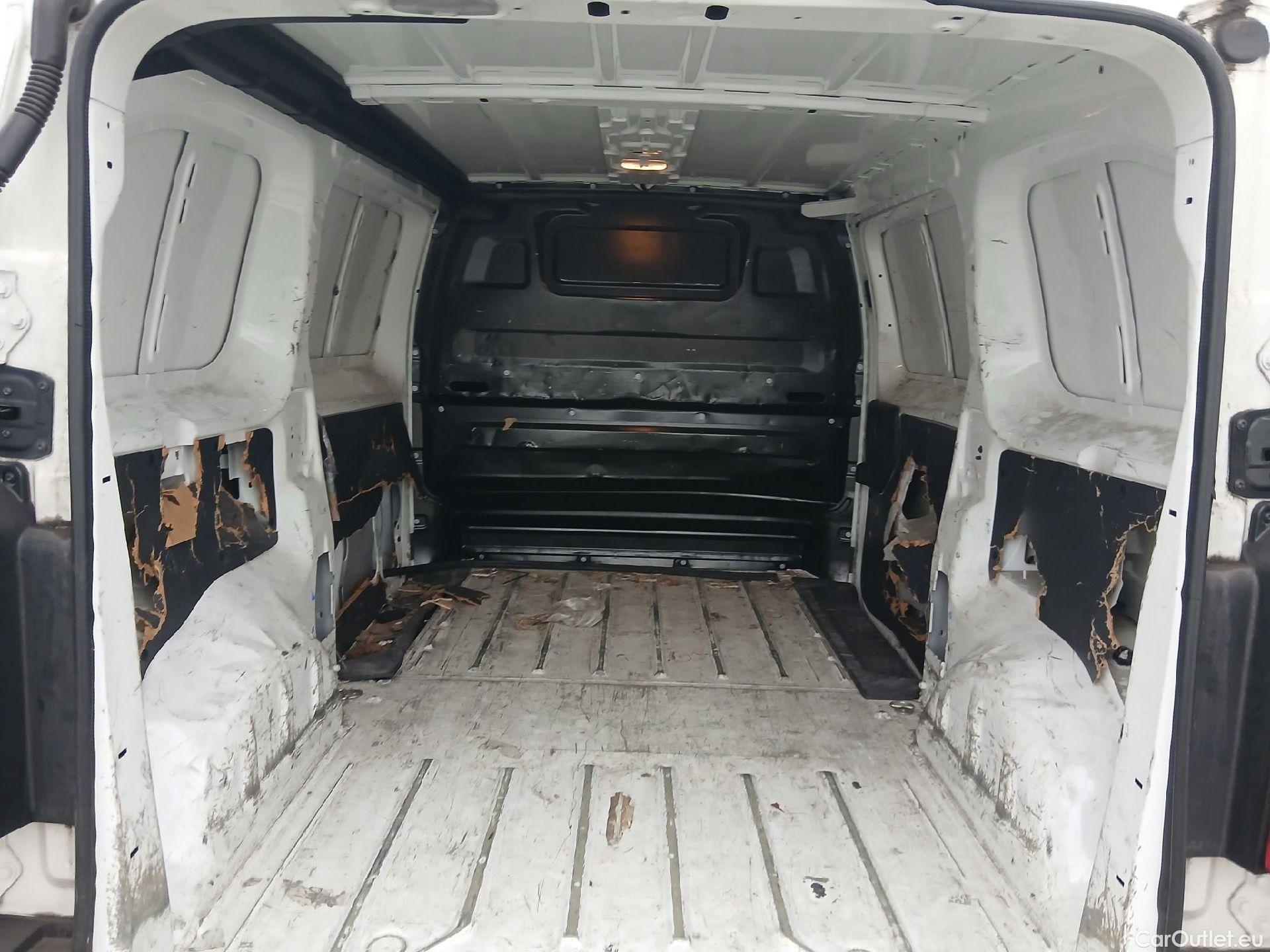  Toyota  Proace TOYOTA  / 2020 / 4P / furgón 1.5D 100CV GX 1PL 2PT L1 #24