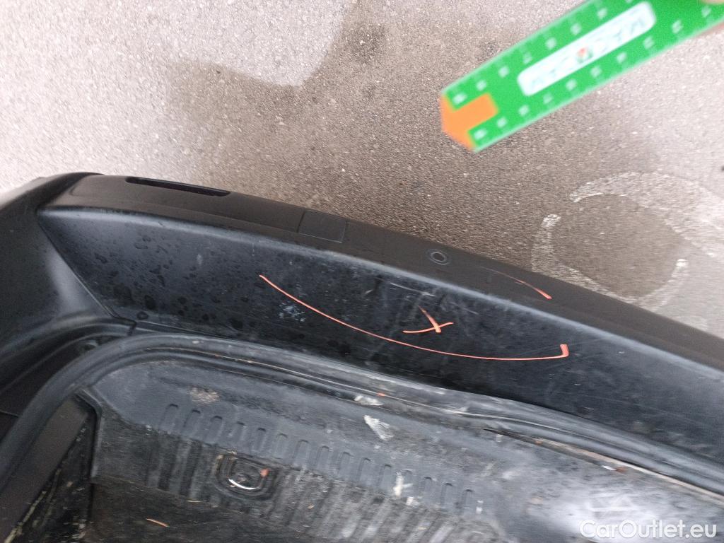  Land Rover  Discovery PEUGEOT Expert / 2024 / 4P / combi Combi Long BlueHDi 180 S&S EAT8 #21