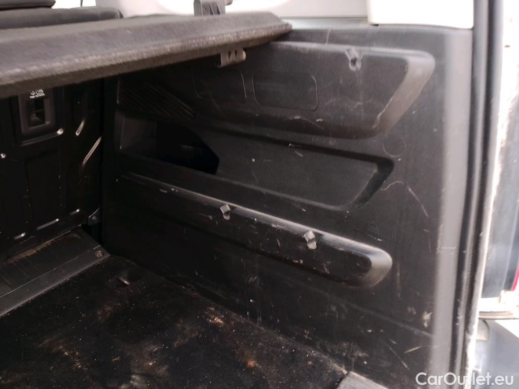  Peugeot  RIFTER PEUGEOT  / 2018 / 4P / monovolumen compacto Active Standard BlueHDi 73kW #11