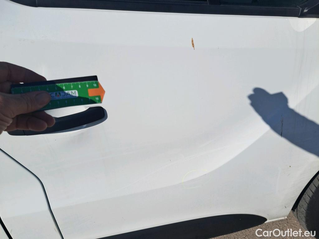  Renault  Trafic RENAULT  / 2021 / 4P / furgón Furgón L1H1 Blue dCi 96 Kw (130 CV) (AC) #46