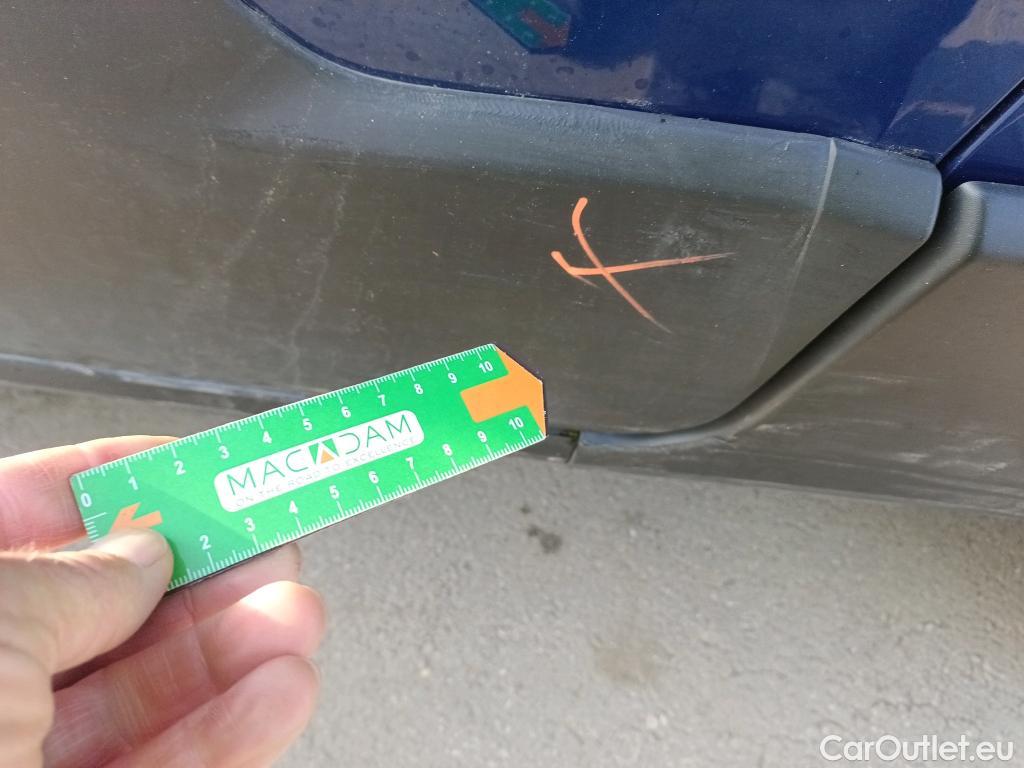  Peugeot  RIFTER PEUGEOT  / 2018 / 5P / monovolumen compacto GT Line Long BlueHDi 96kW #34