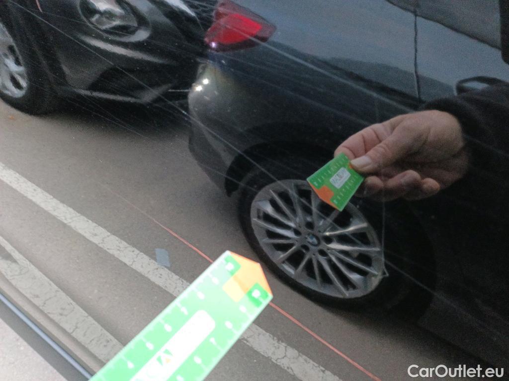  Land Rover  Discovery PEUGEOT Expert / 2024 / 4P / combi Combi Long BlueHDi 180 S&S EAT8 #16