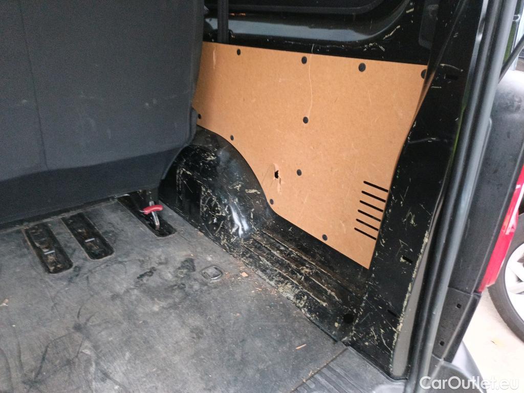  Land Rover  Discovery PEUGEOT Expert / 2024 / 4P / combi Combi Long BlueHDi 180 S&S EAT8 #14