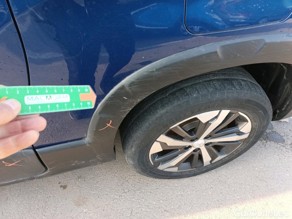  Peugeot  RIFTER PEUGEOT  / 2018 / 5P / monovolumen compacto GT Line Long BlueHDi 96kW #29