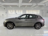  Alfa Romeo   STELVIO ALFA ROMEO / 2017 / 5P / SUV 2.2 TURBO DIESEL 190CV BUSINESS AT8 Q4 #8
