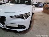  Alfa Romeo   STELVIO ALFA ROMEO / 2017 / 5P / SUV 2.2 TD 190 CV SUPER BUSINESS AT8 Q4 #36