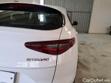  Alfa Romeo   STELVIO ALFA ROMEO / 2017 / 5P / SUV 2.2 TD 190 CV SUPER BUSINESS AT8 Q4 #78