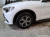  Alfa Romeo   STELVIO ALFA ROMEO / 2017 / 5P / SUV 2.2 TD 190 CV SUPER BUSINESS AT8 Q4 #112