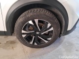  Peugeot  2008 PEUGEOT  / 2019 / 5P / CROSSOVER BLUEHDI 130 EAT8 ALLURE S/S AUT. #17