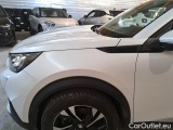  Peugeot  2008 PEUGEOT  / 2019 / 5P / CROSSOVER BLUEHDI 130 EAT8 ALLURE S/S AUT. #88