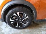  Peugeot  2008 PEUGEOT  / 2019 / 5P / CROSSOVER BLUEHDI 130 EAT8 ALLURE S/S AUT. #20