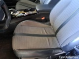  Peugeot  2008 PEUGEOT  / 2019 / 5P / CROSSOVER BLUEHDI 130 EAT8 ALLURE S/S AUT. #157
