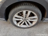  Volkswagen  Passat VOLKSWAGEN  / 2019 / 5P / STATION WAGON VAR. 2.0TDI SCR EVO 110KW BUSINESS DSG #19