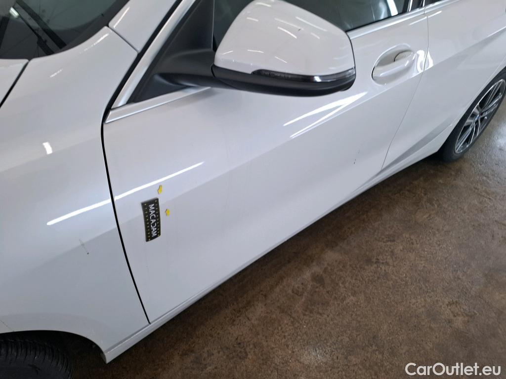  Bmw  Serie 1 BMW Série 1 / 2019 / 5P / Berline 116i DKG7 Business Design #5